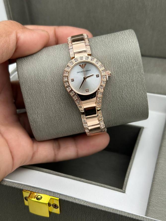 Fancy Party Wear Emporio Armani Watch Wholesale Price In Surat
